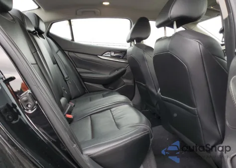 2021 Nissan Maxima Sv z USA, uszkodzony, nr VIN 1N4AA6CV4MC513807